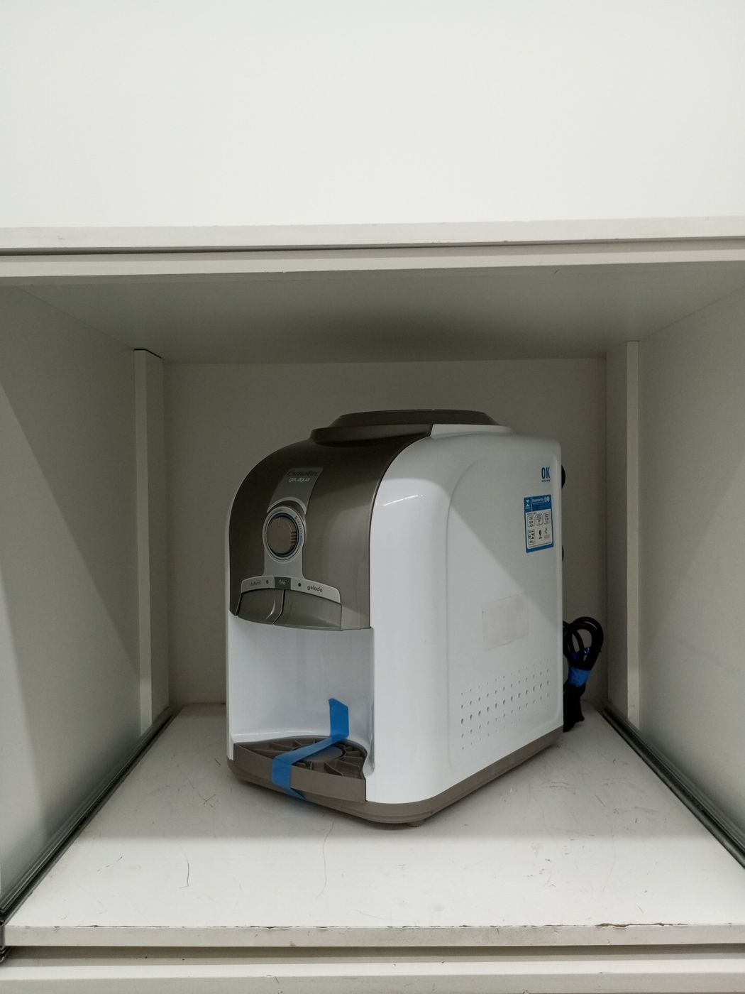 BEBEDOURO ESMALTEC DE MESA REFRIGERADO EGM30 