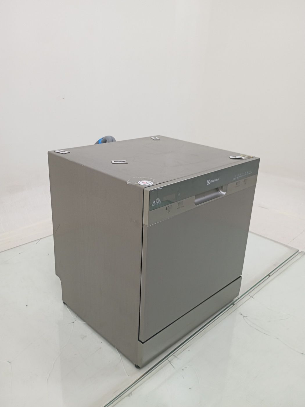 LAVA LOUCAS ELECTROLUX LE08S - Lava Louça Ele