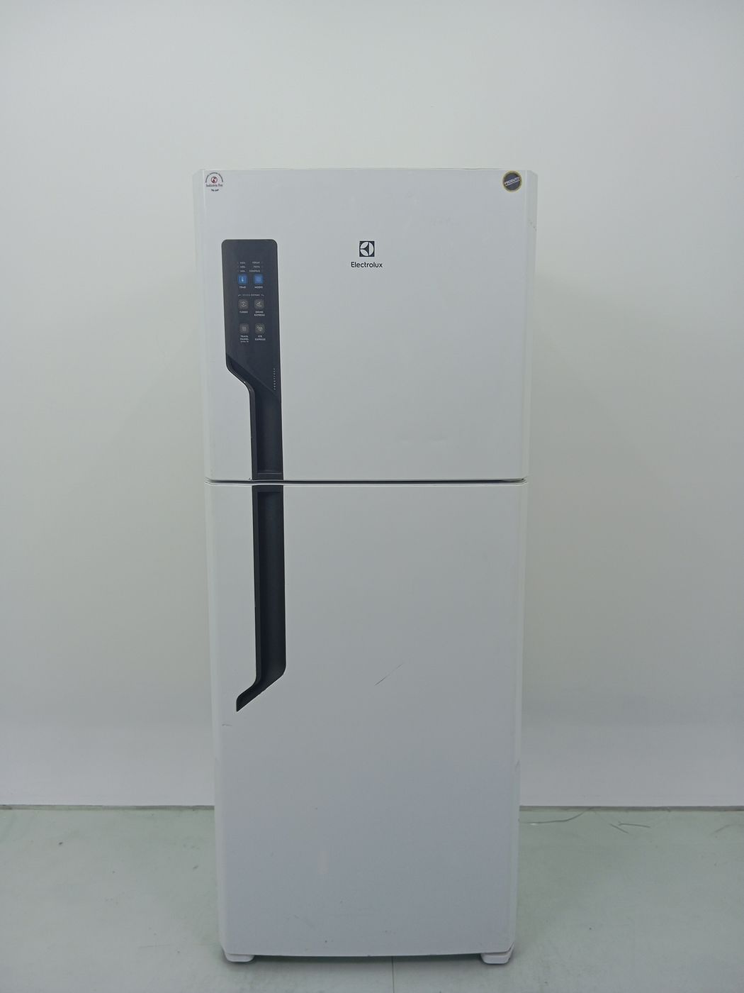 REFRIGERADOR ELECTROLUX TF55 - Refrigerador E