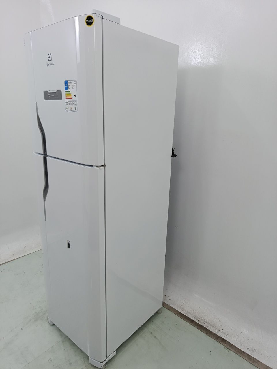 GELADEIRA ELECTROLUX DFN44 FROST FREE 400L DU