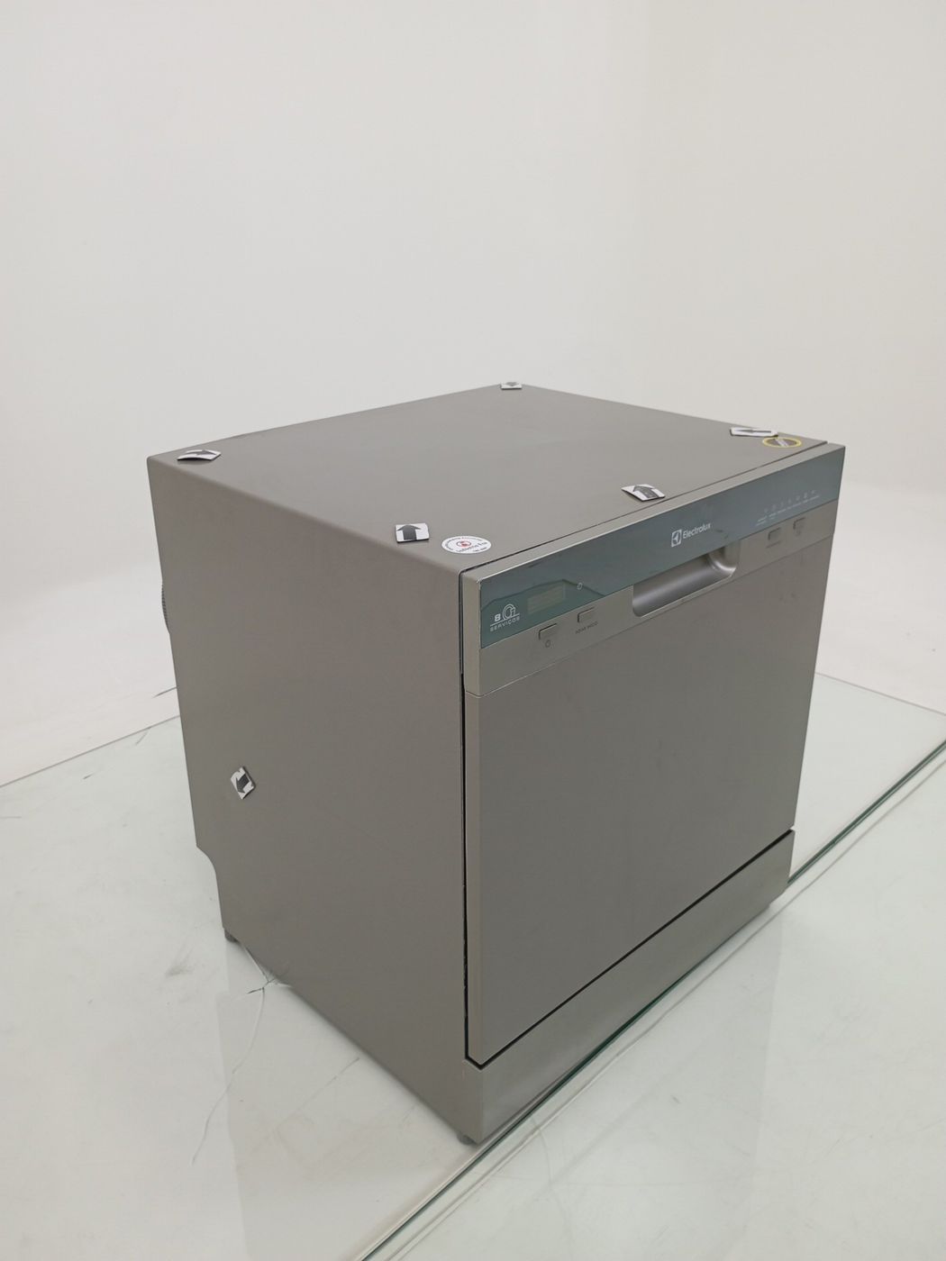 LAVA LOUCAS ELECTROLUX LL08S - Lava Louça Ele