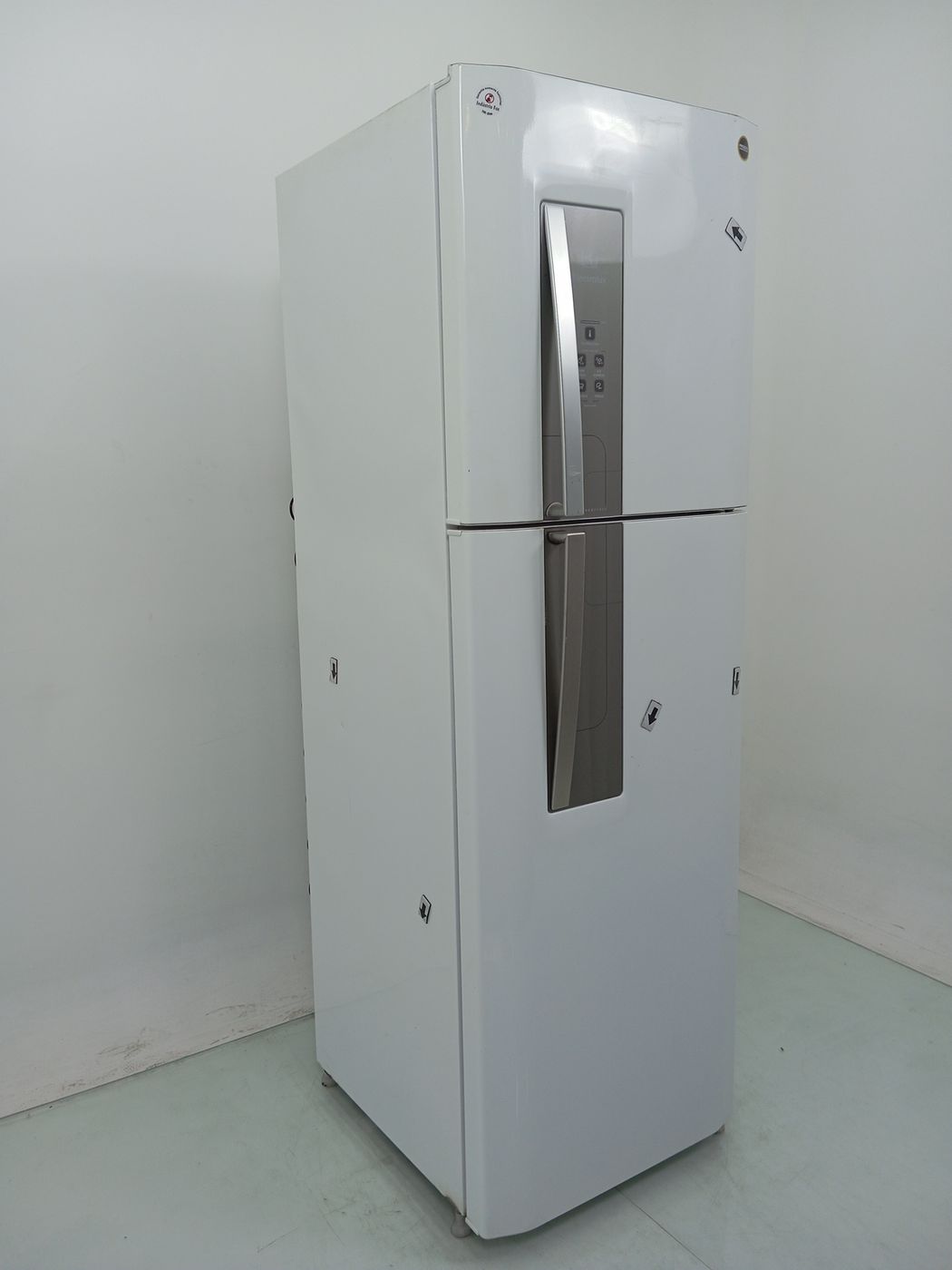 REFRIGERADOR ELECTROLUX DF44 FROST FREE 402L 