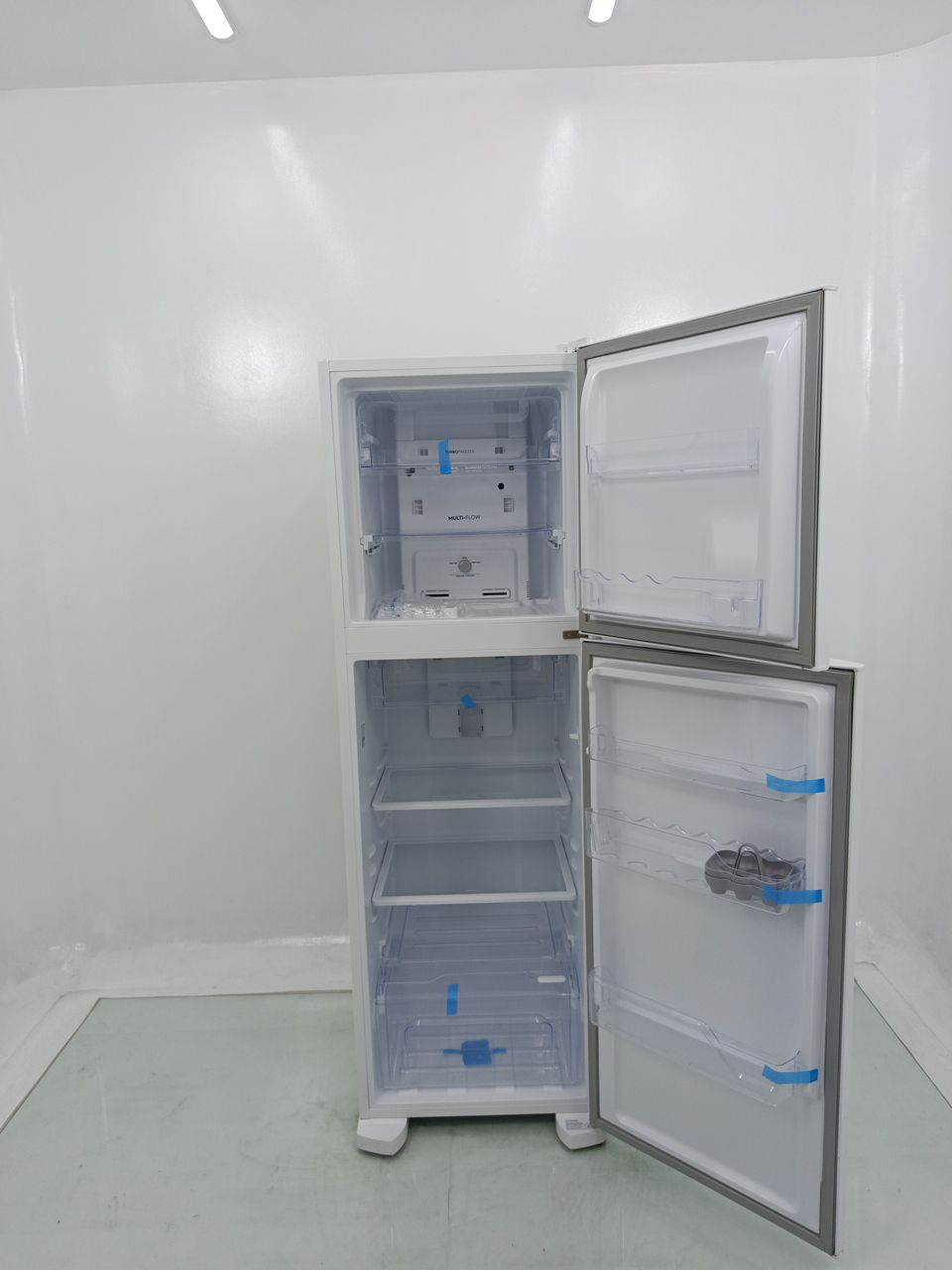 REFRIGERADOR ELECTROLUX DFN44 FROST FREE 400L