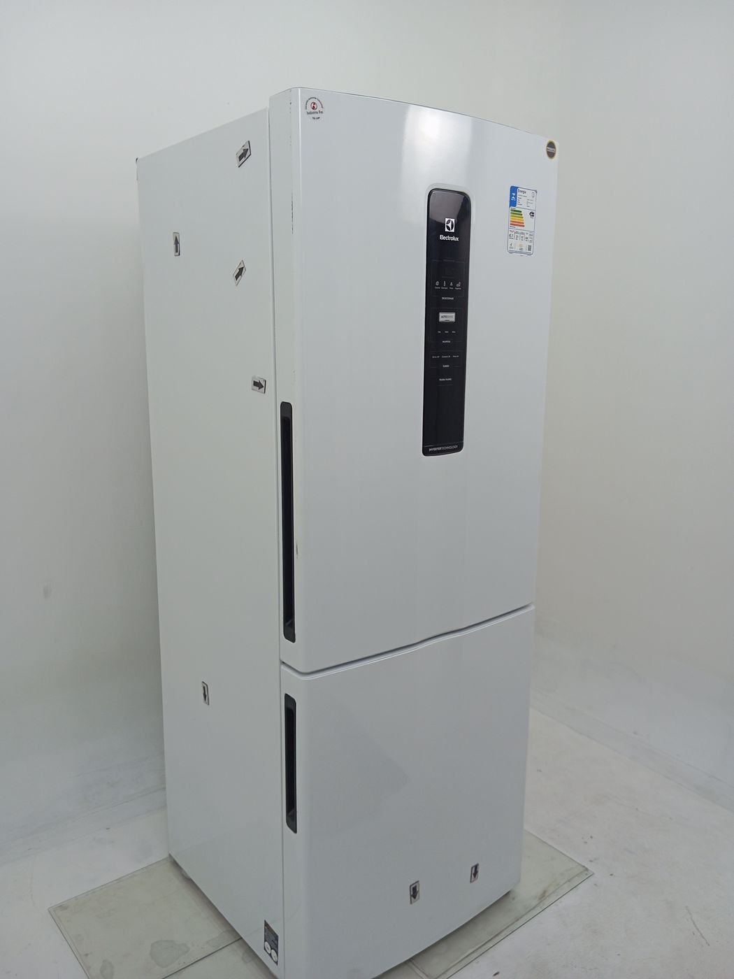 REFRIGERADOR ELECTROLUX IB55 - Refrigerador E