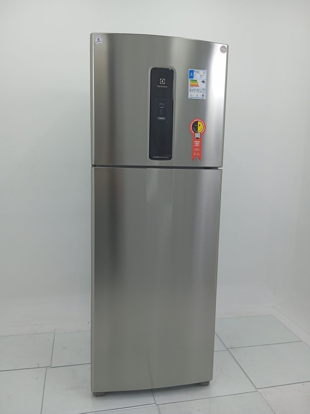 REFRIGERADOR ELECTROLUX IT70S FROST FREE INVE