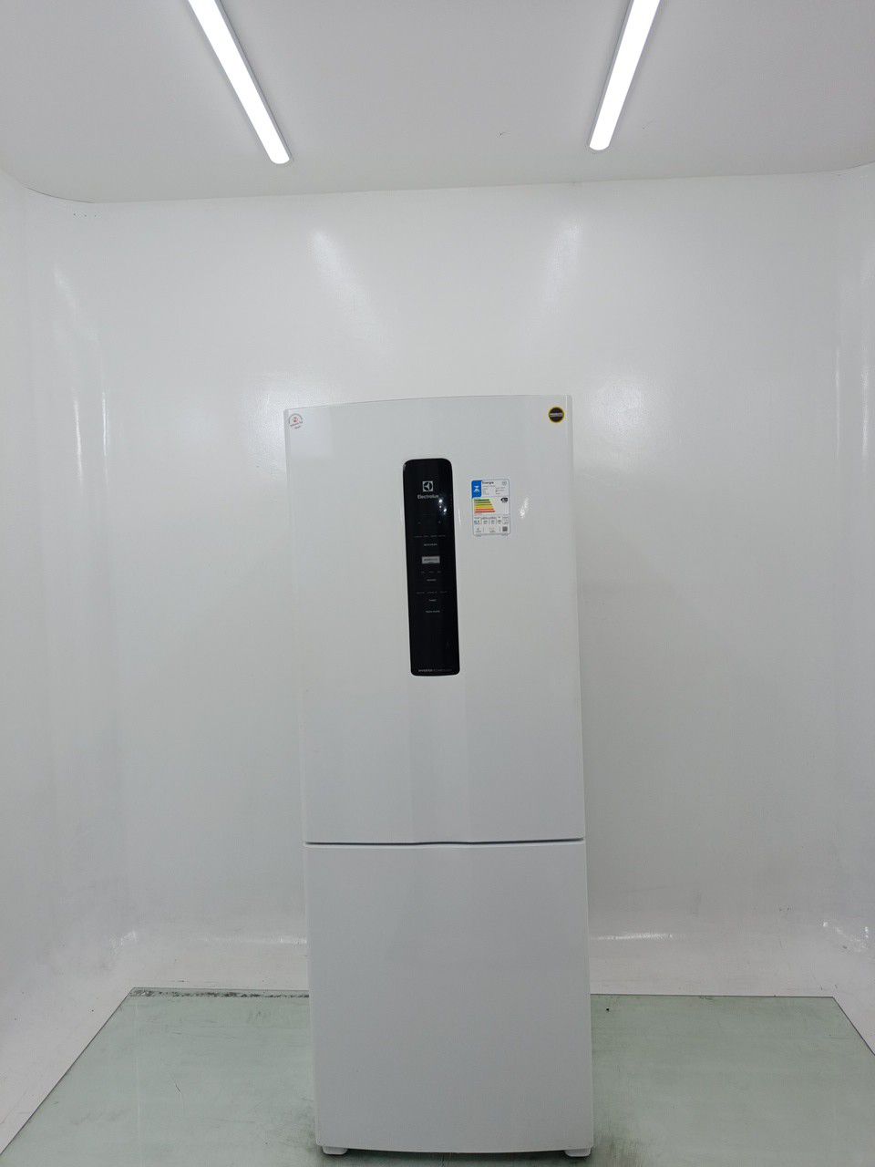 GELADEIRA ELECTROLUX IB7 FROST FREE INVERTER 