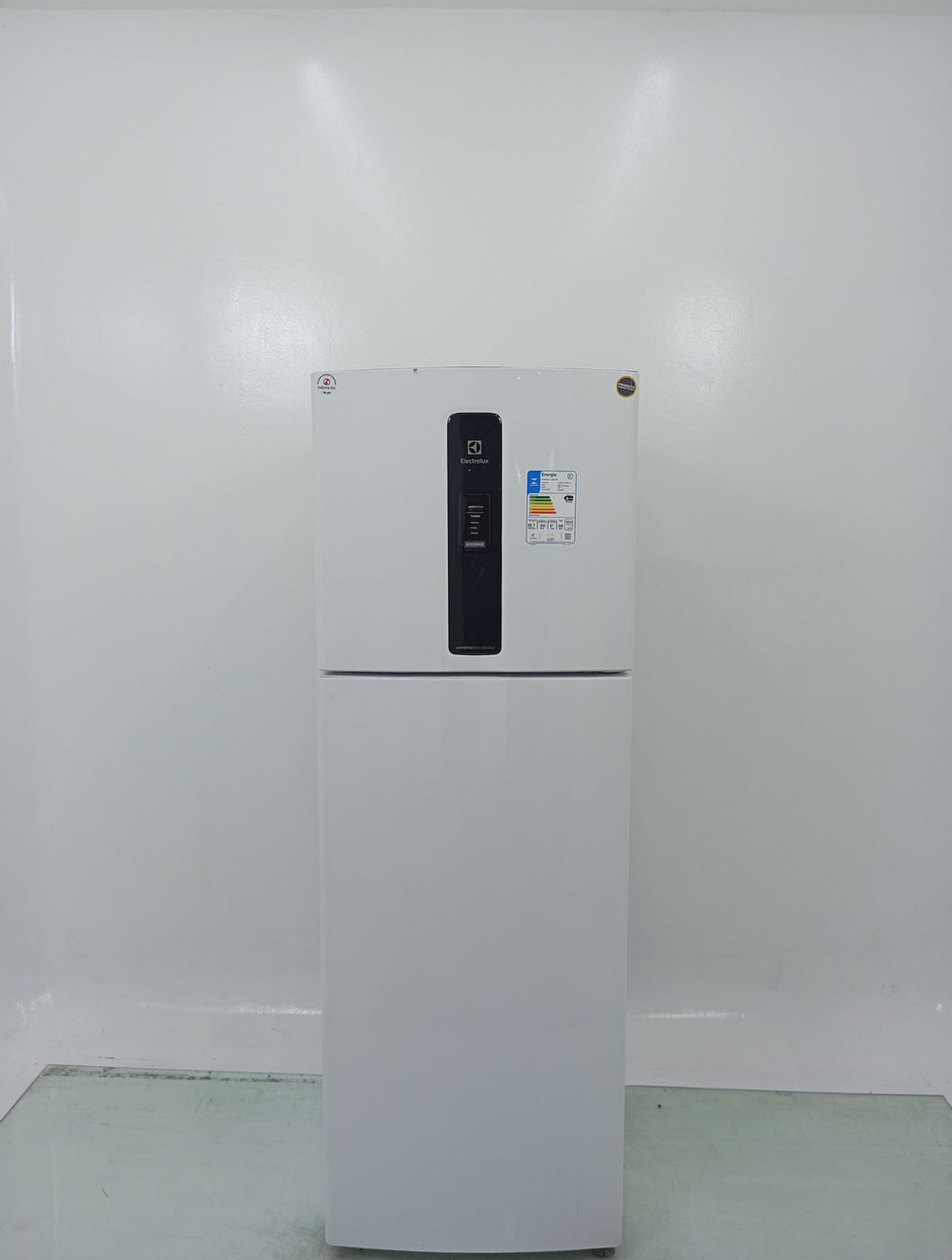 GELADEIRA ELECTROLUX IF43 - GELADEIRA ELECTRO