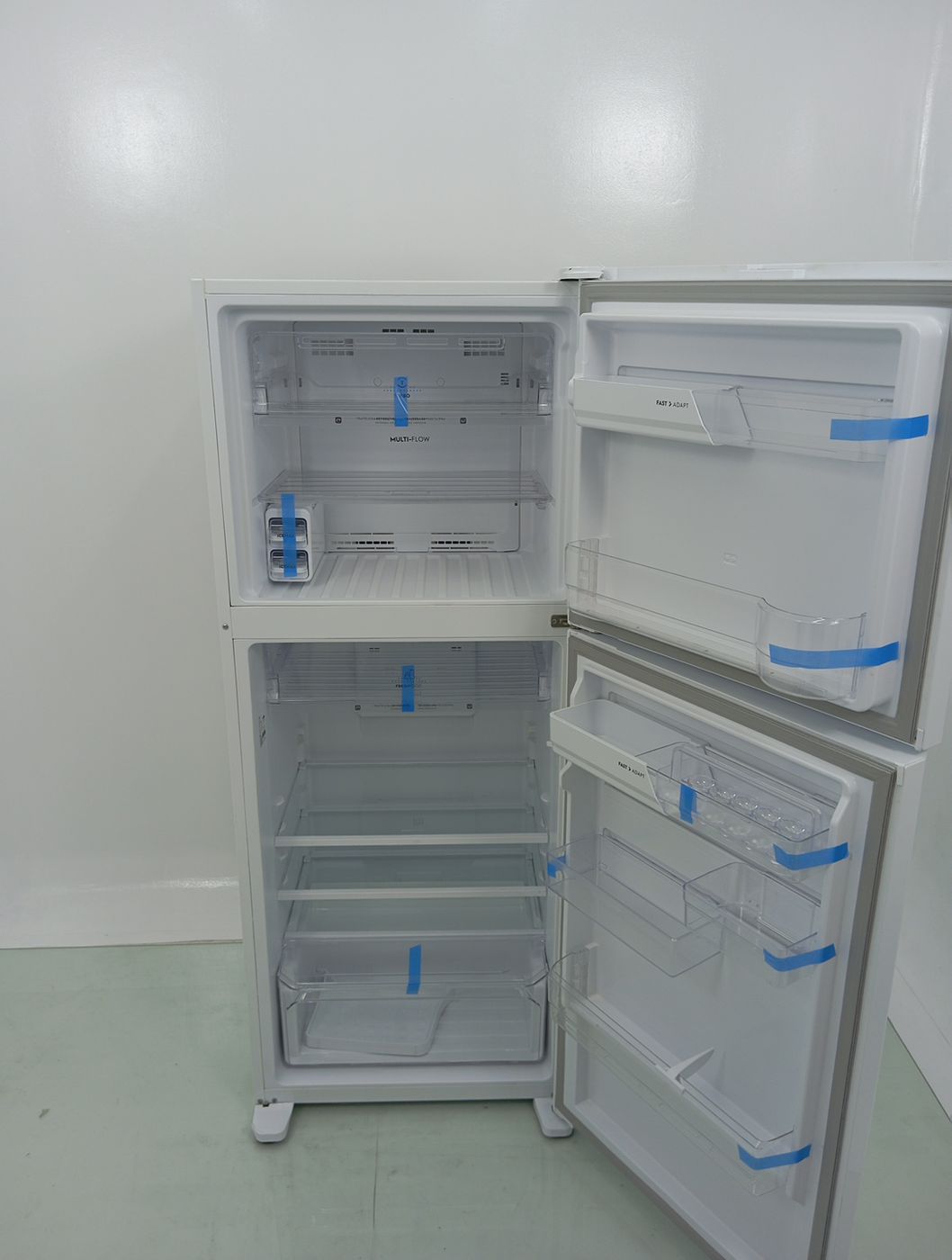 REFRIGERADOR ELECTROLUX TF55 FROST FREE 431L 