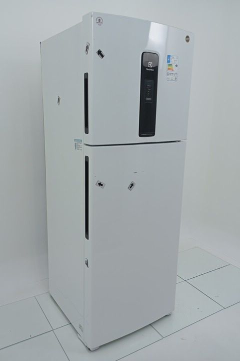 REFRIGERADOR ELECTROLUX IT70 FROST FREE INVER