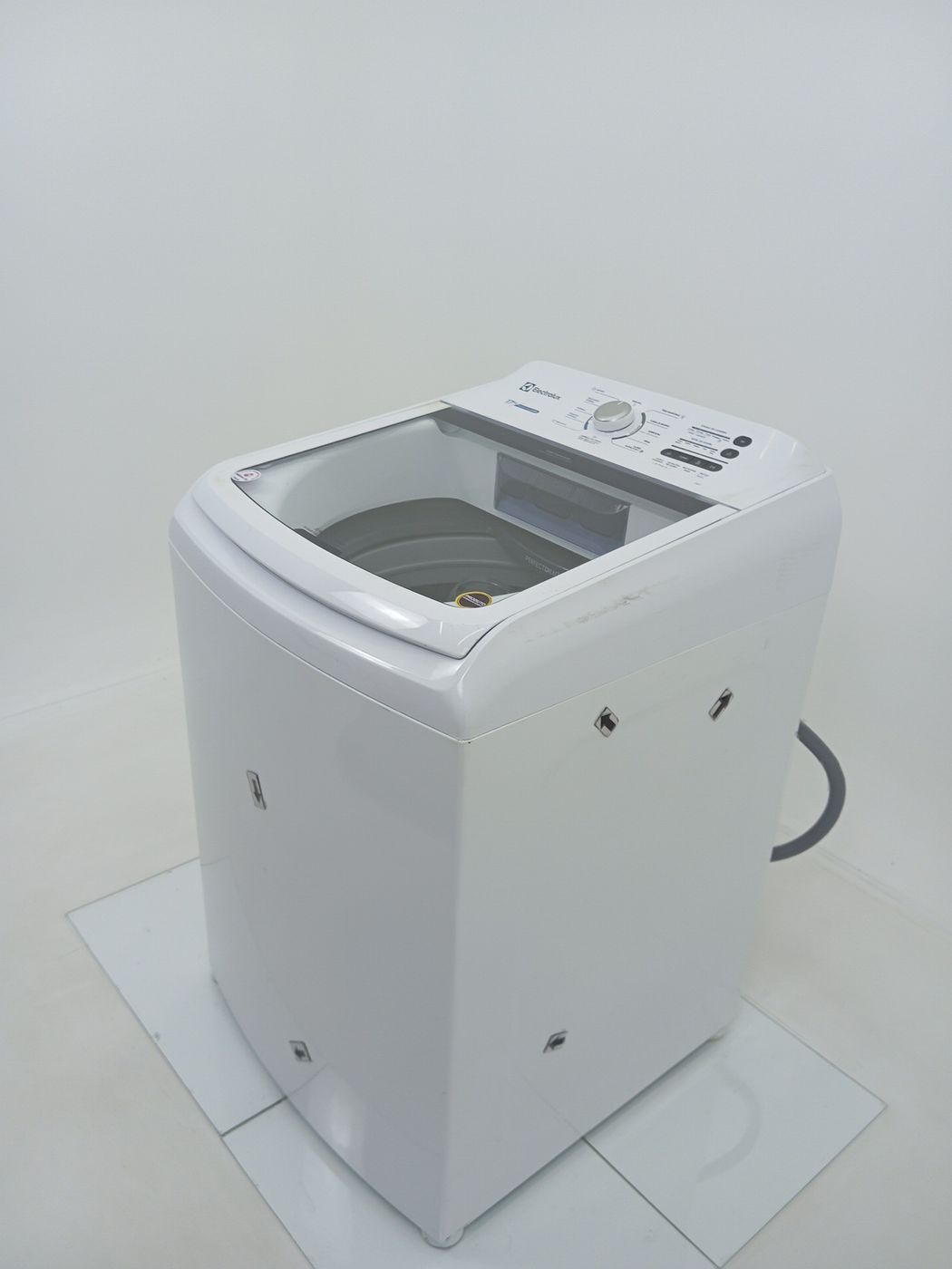 LAVADORA ELECTROLUX LED17 ROUPAS TOP LOAD 17K