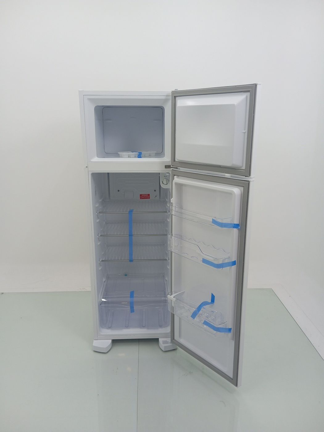REFRIGERADOR ELECTROLUX DC35A   DUAS PORTAS C