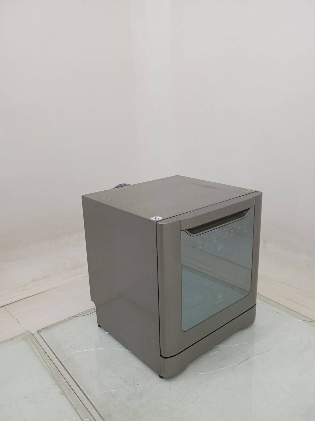LAVA LOUCAS ELECTROLUX LE08S - Lava Louça Ele