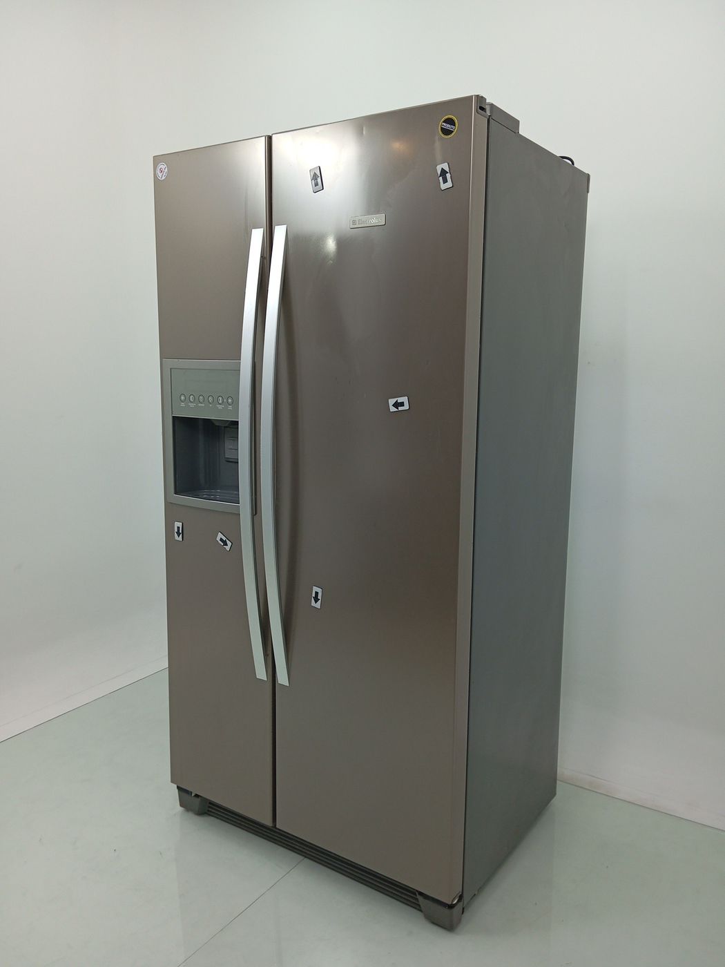 REFRIGERADOR ELECTROLUX SS72X FROST FREE SIDE