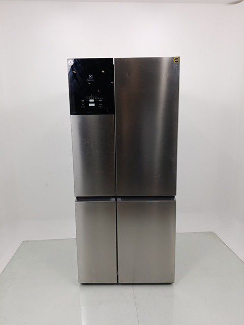 REFRIGERADOR ELECTROLUX IQ8S FROST FREE MULTI