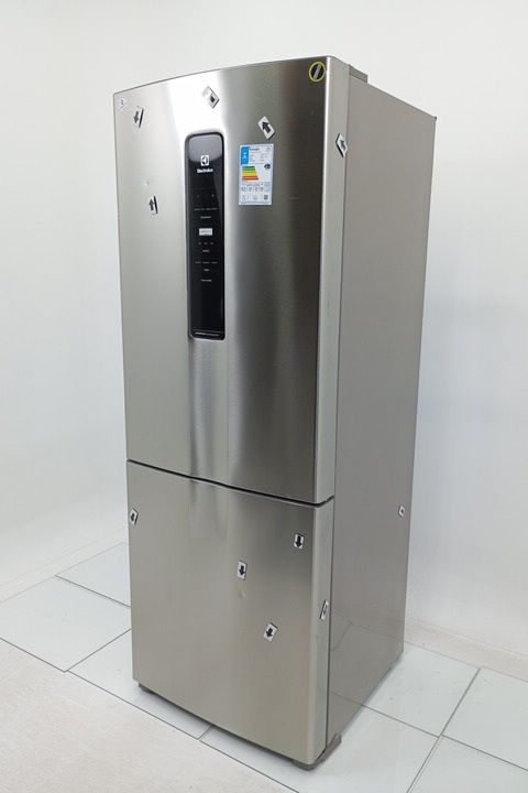 REFRIGERADOR ELECTROLUX IB7S FROST FREE INVER