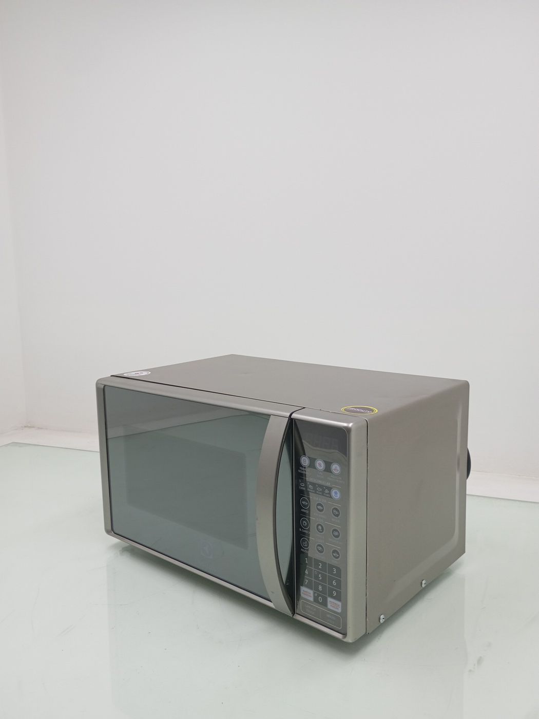 MICRO-ONDAS ELECTROLUX MT30S MICROONDAS 20L -