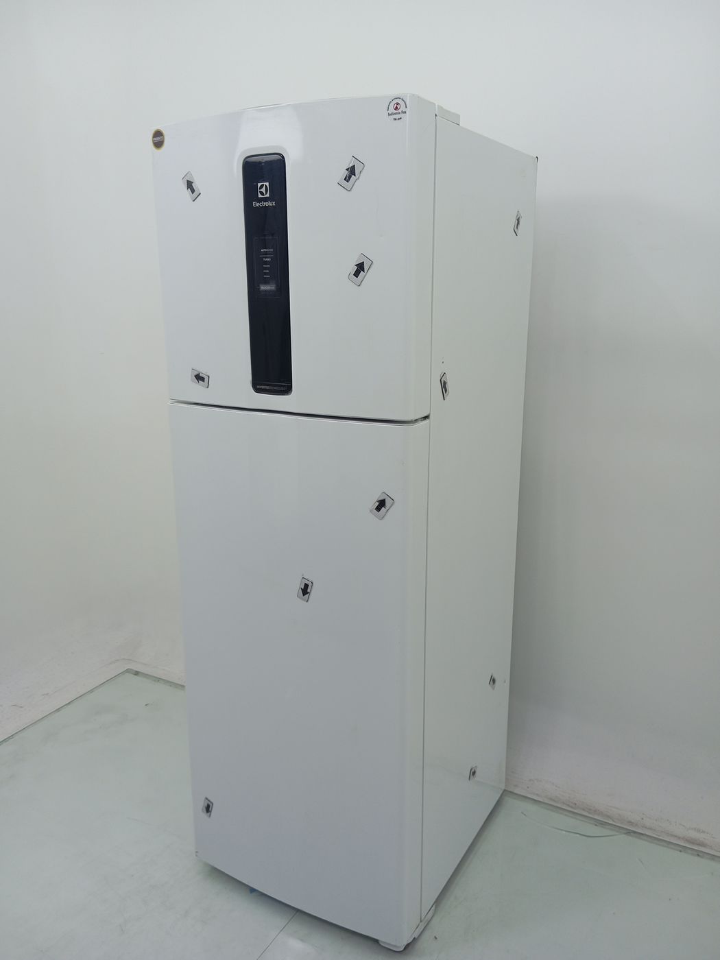 REFRIGERADOR ELECTROLUX IF43 FROST FREE DUAS 