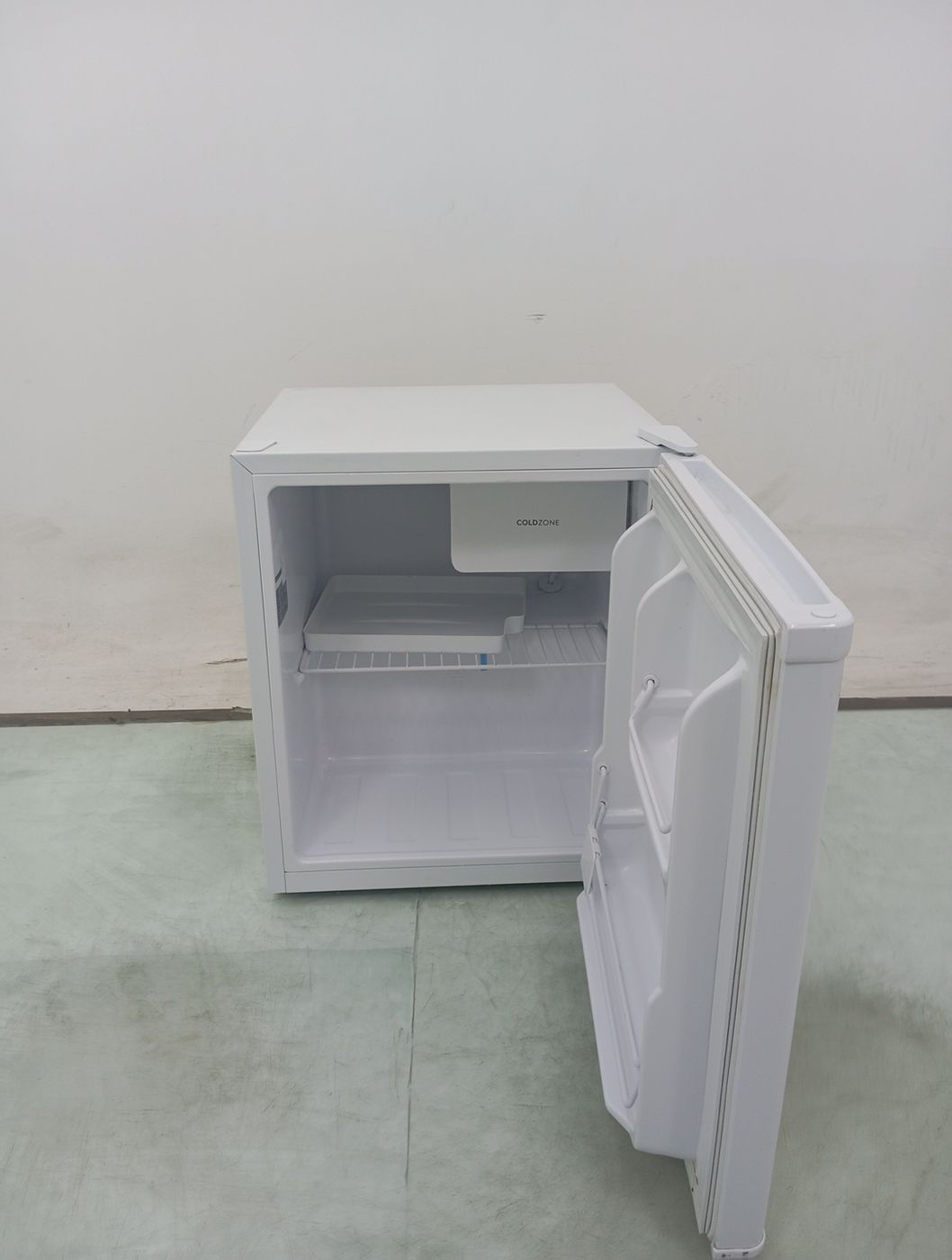 FRIGOBAR ELECTROLUX EM50 - Frigobar Electrolu