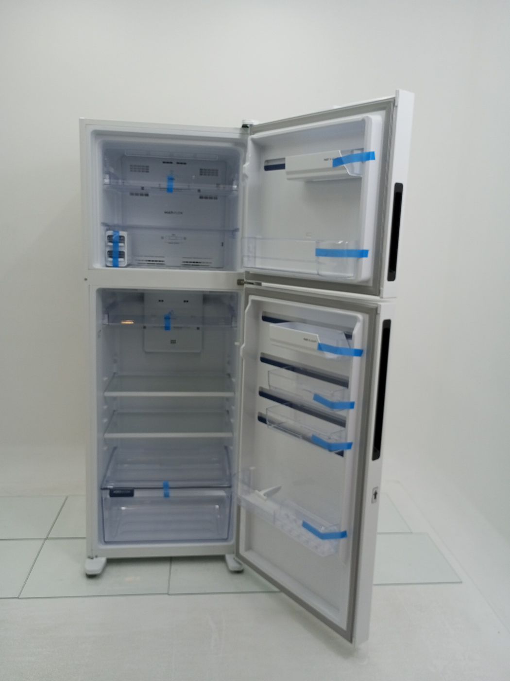 REFRIGERADOR ELECTROLUX IT70  FROST FREE INVE