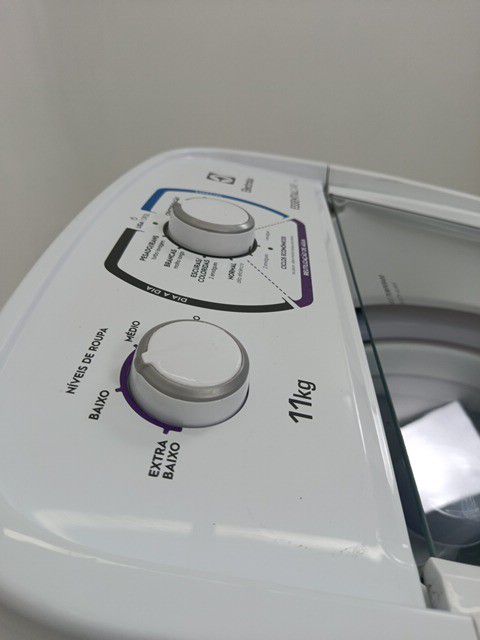 LAVADORA ELECTROLUX LES11 11KG ESSENTIAL CARE