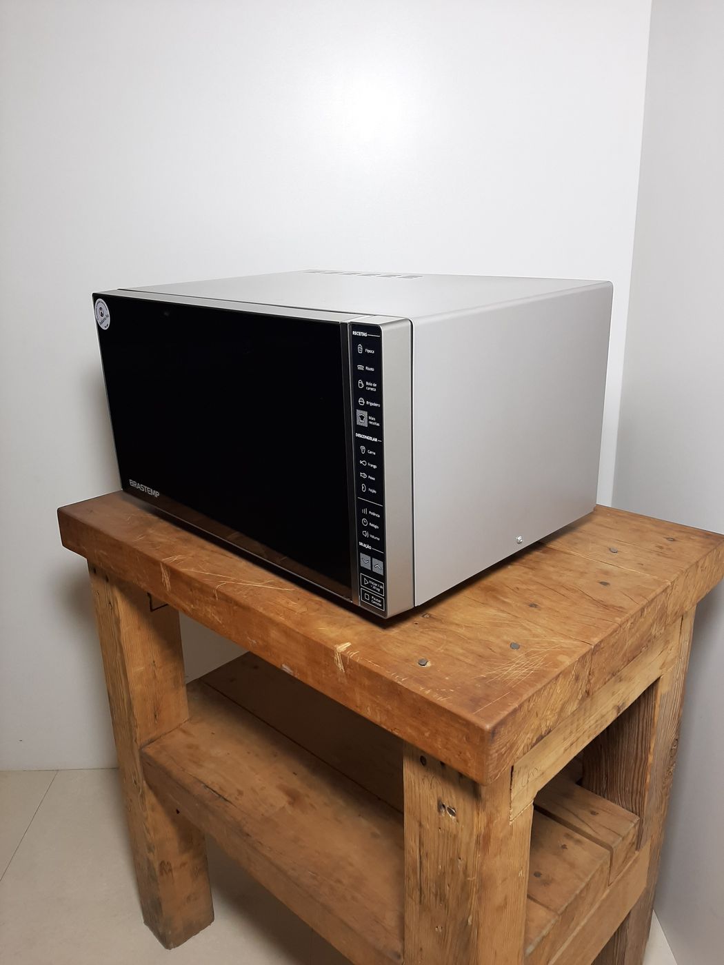 MICRO-ONDAS BRASTEMP 45 L - INOX