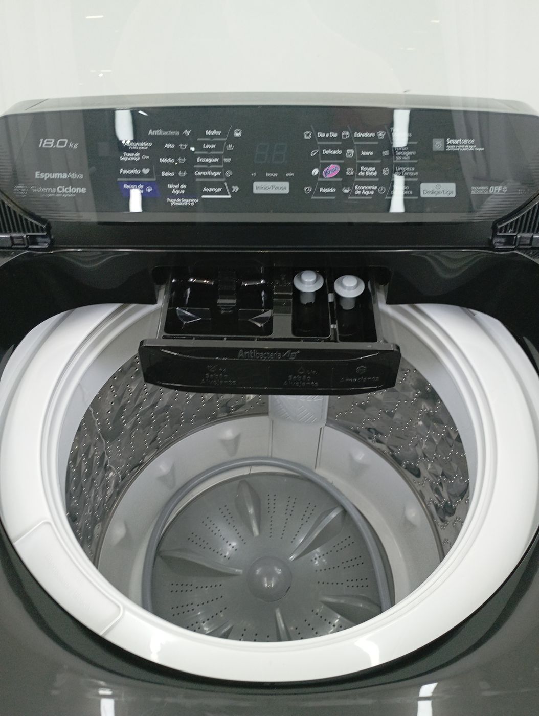 LAVADORA PANASONIC ANTIBACTERIA 18KG - TITANI
