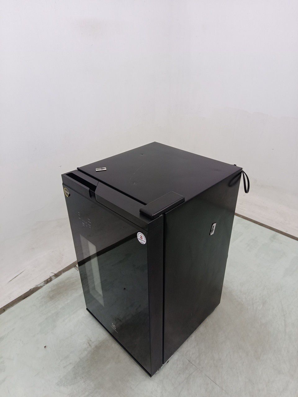 CERVEJEIRA ELECTROLUX EB10C HOME BAR FROST FR