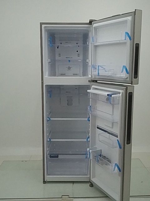 GELADEIRA ELECTROLUX IW46S FROST FREE INVERTE