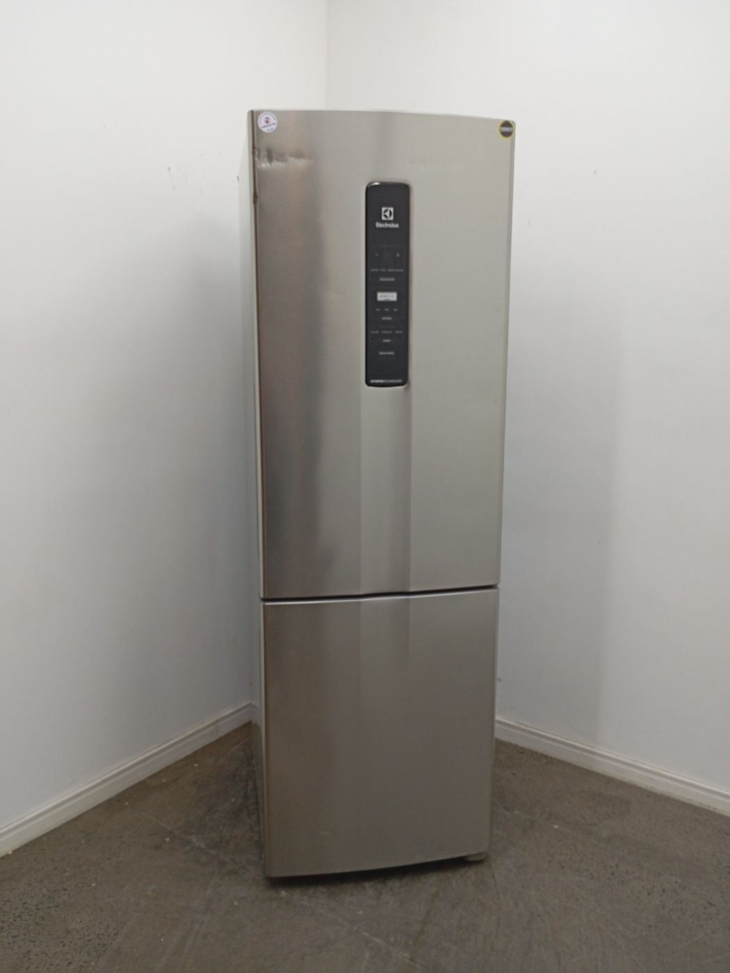 REFRIGERADOR ELECTROLUX IB45S 2 PORTAS INVERS