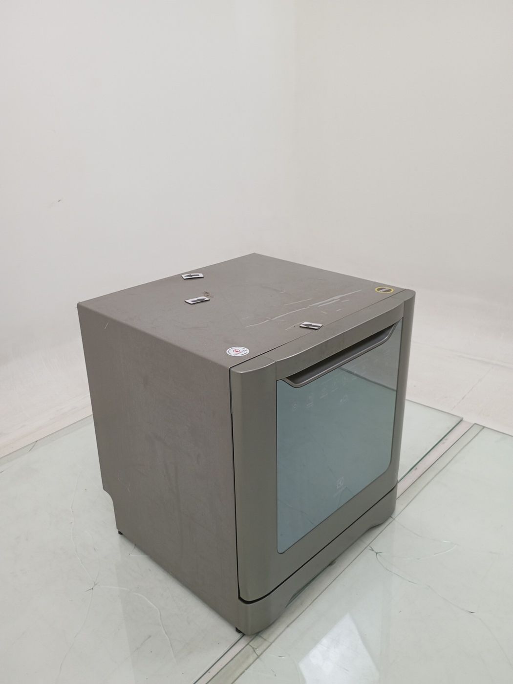 LAVA LOUCAS ELECTROLUX LE08S - Lava Louça Ele