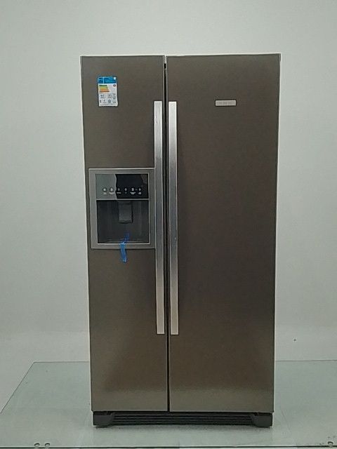 REFRIGERADOR ELECTROLUX SS72X FROST FREE SIDE