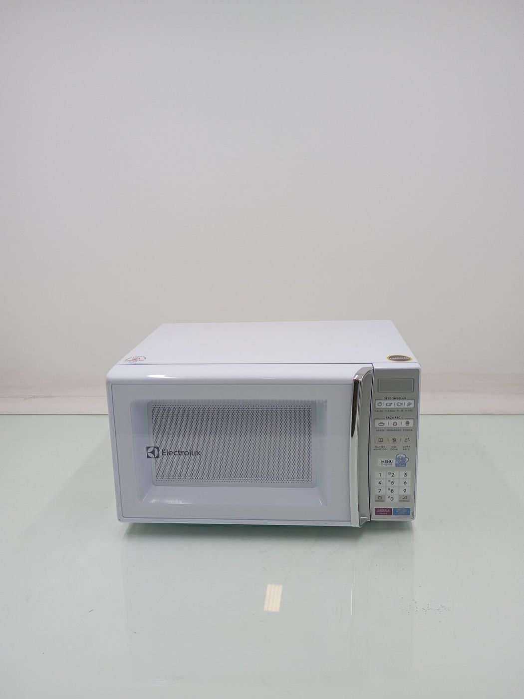 MICRO-ONDAS ELECTROLUX MB37R - BRANCO