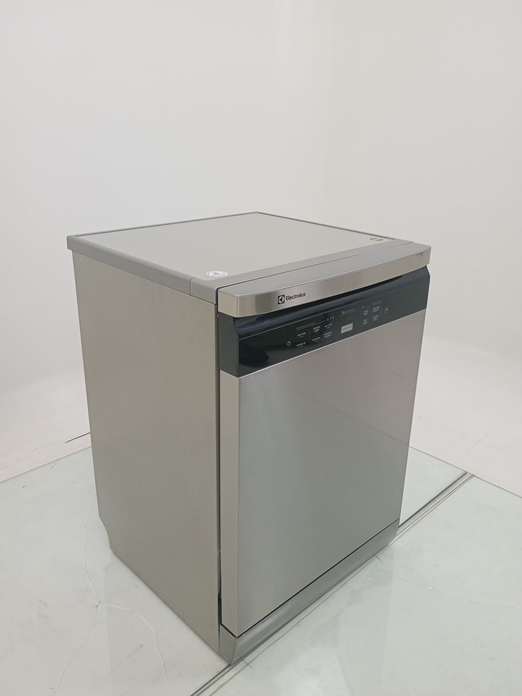 LAVA LOUCAS ELECTROLUX LL14X - Lava Louça Ele