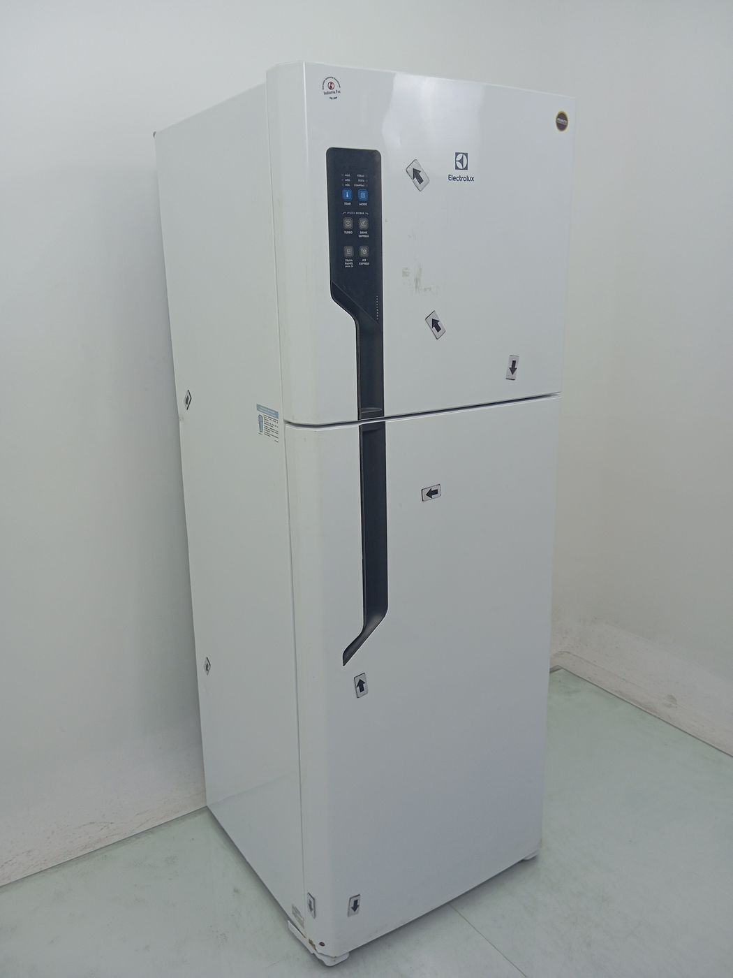 REFRIGERADOR ELECTROLUX IT56 FROST FREE 476L 