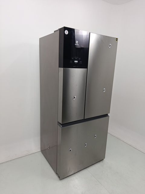 REFRIGERADOR ELECTROLUX IM8S FROST FREE INVER