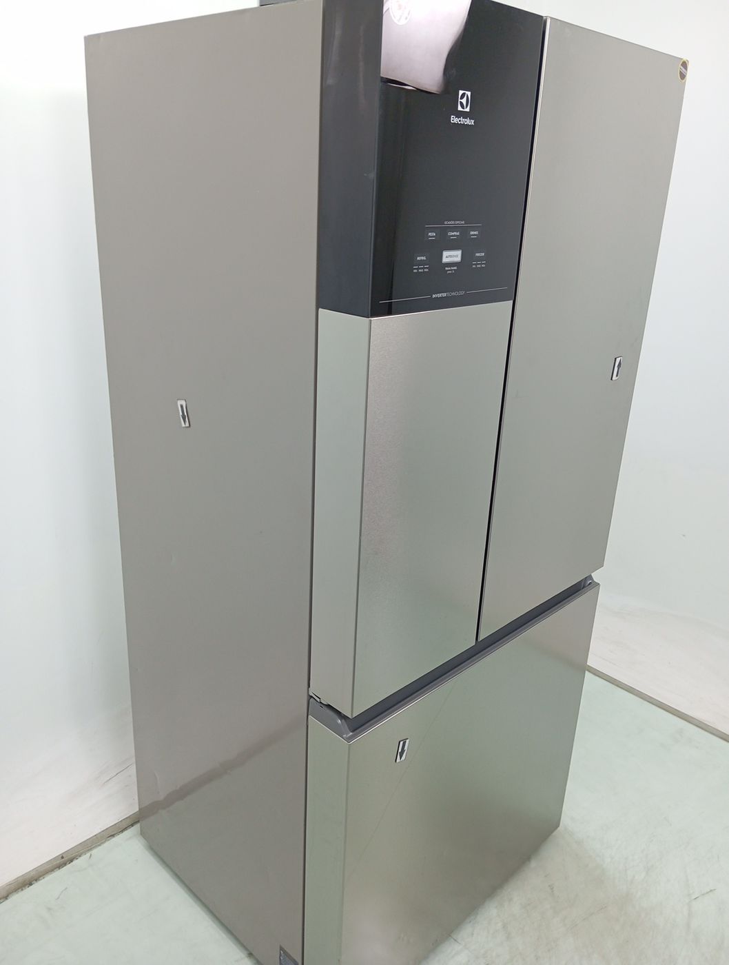 GELADEIRA ELECTROLUX IM8S FROST FREE INVERTER