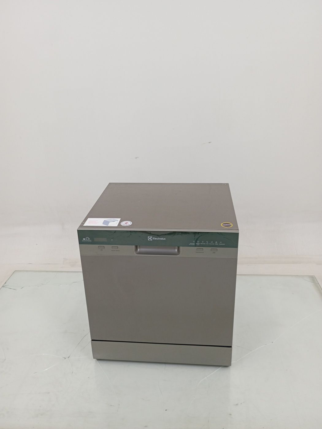 LAVA LOUCAS ELECTROLUX LL08S - Lava Louça Ele