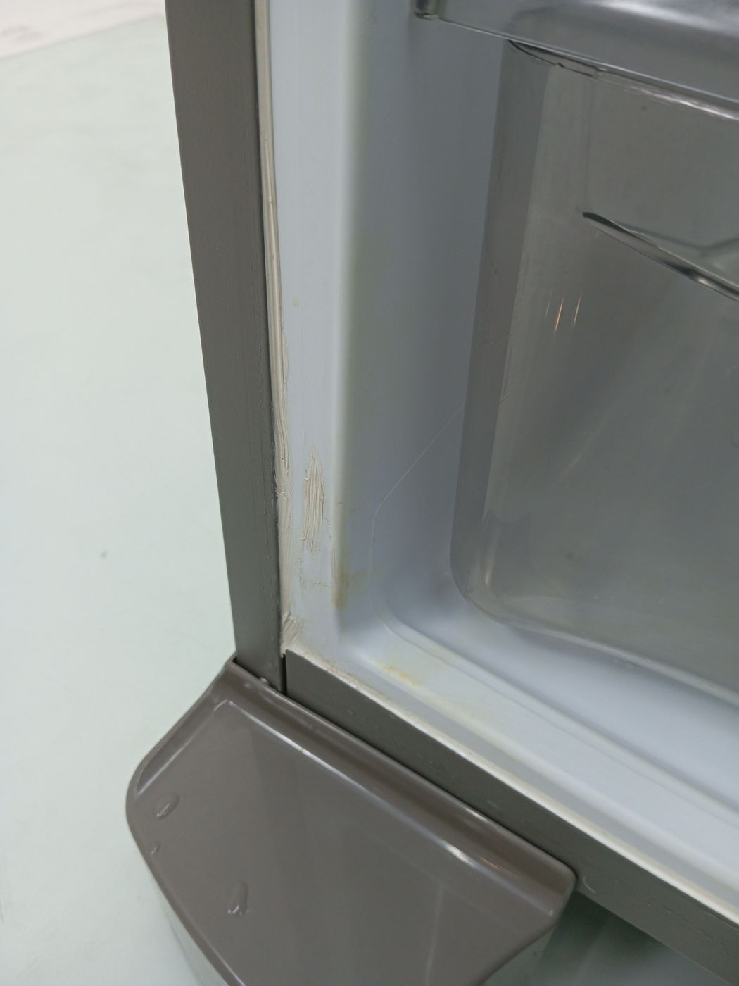 REFRIGERADOR ESMALTEC CYCLE DEFROST 2 PORTAS 