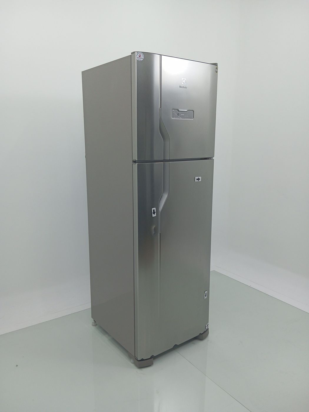 REFRIGERADOR ELECTROLUX DFX41 FROST FREE 371L