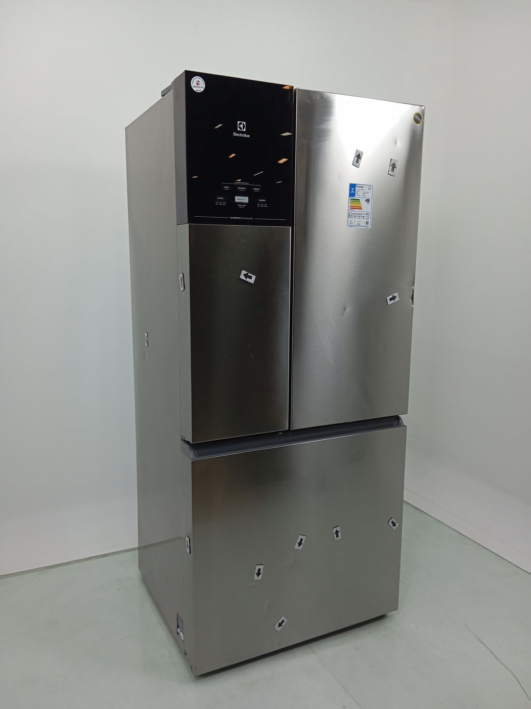 REFRIGERADOR ELECTROLUX IM8S - Refrigerador E