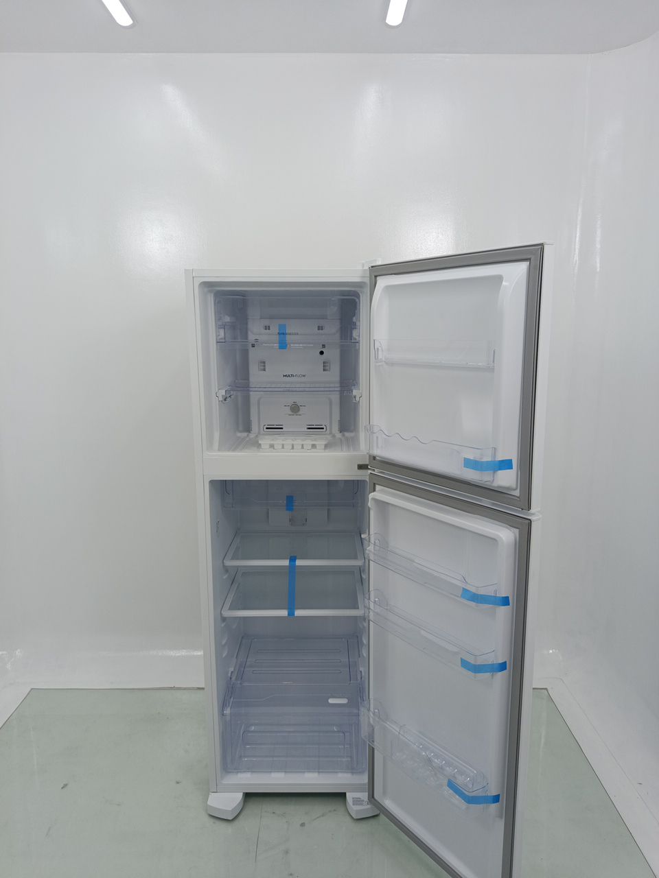 REFRIGERADOR ELECTROLUX DFN44 FROST FREE 400L