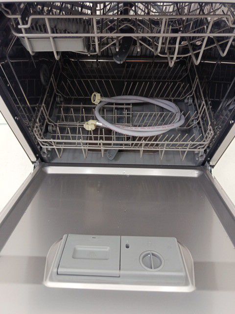 LAVA LOUCAS ELECTROLUX LL08S - Lava Louça Ele