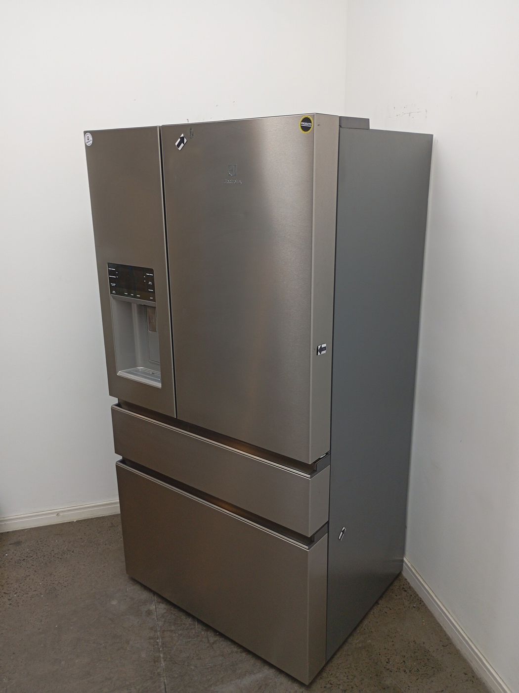 REFRIGERADOR ELECTROLUX DM91X FROST FREE  INV