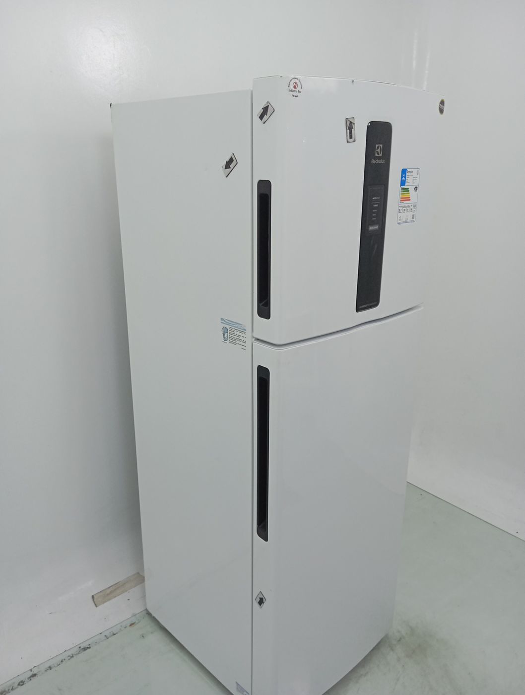 GELADEIRA ELECTROLUX IF43 - GELADEIRA ELECTRO