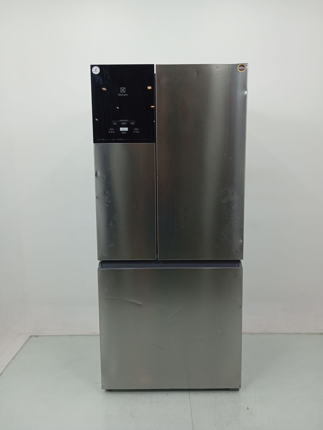 REFRIGERADOR ELECTROLUX IM8S FROST FREE INVER