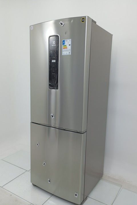 REFRIGERADOR ELECTROLUX IB7S FROST FREE INVER
