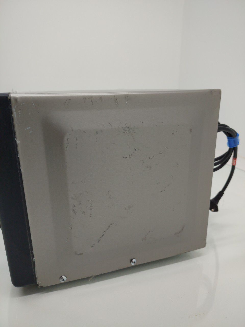 MICRO-ONDAS ELECTROLUX MT30S 20L - PRATA