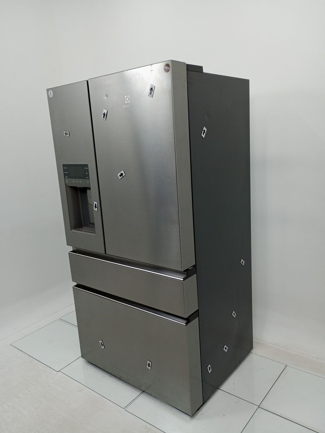 REFRIGERADOR ELECTROLUX DM91X FROST FREE  INV