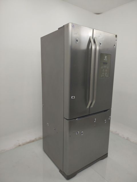 REFRIGERADOR ELECTROLUX DM84X   FROST FREE 57