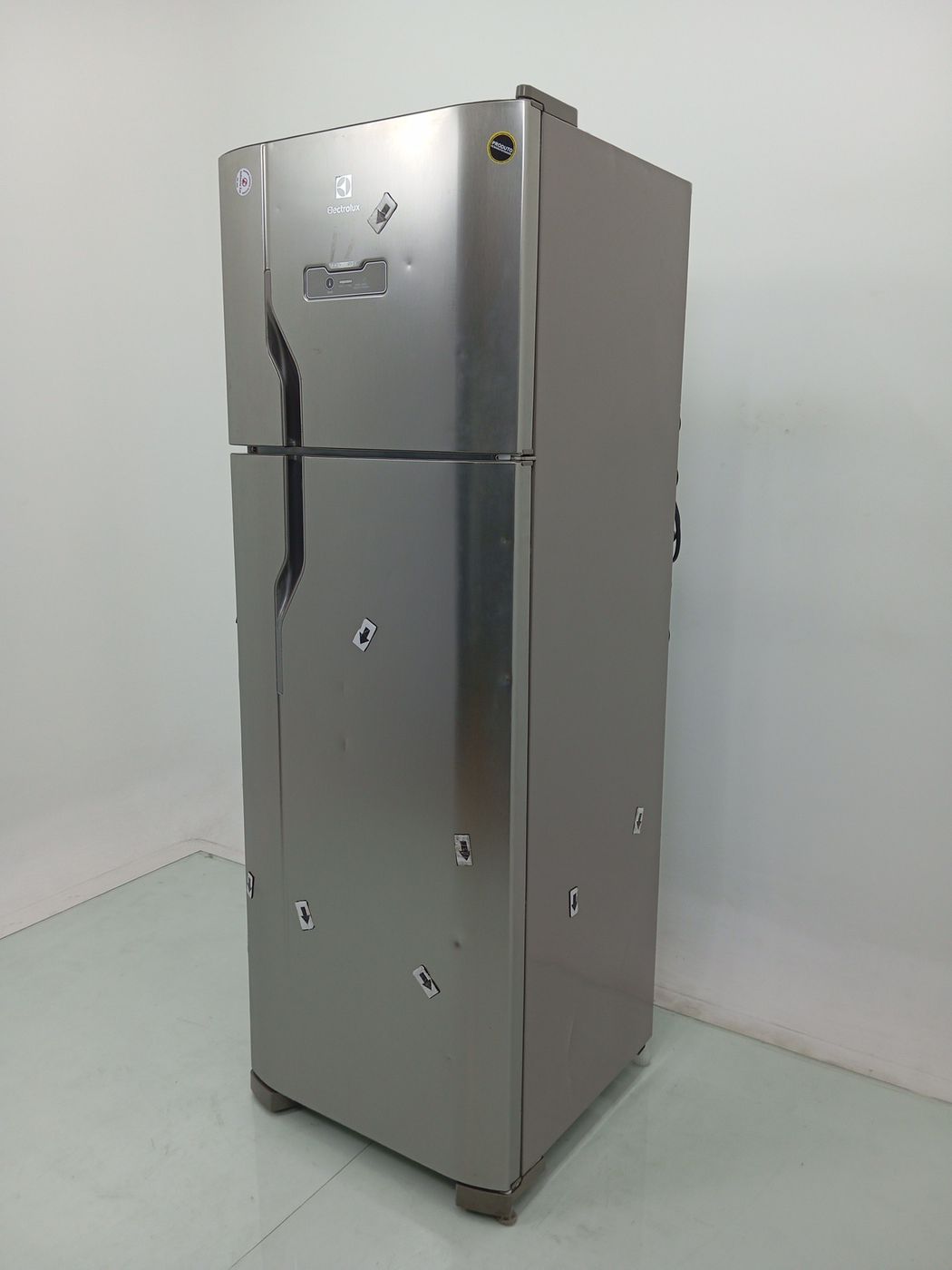 REFRIGERADOR ELECTROLUX TF39S FROST FREE 310L